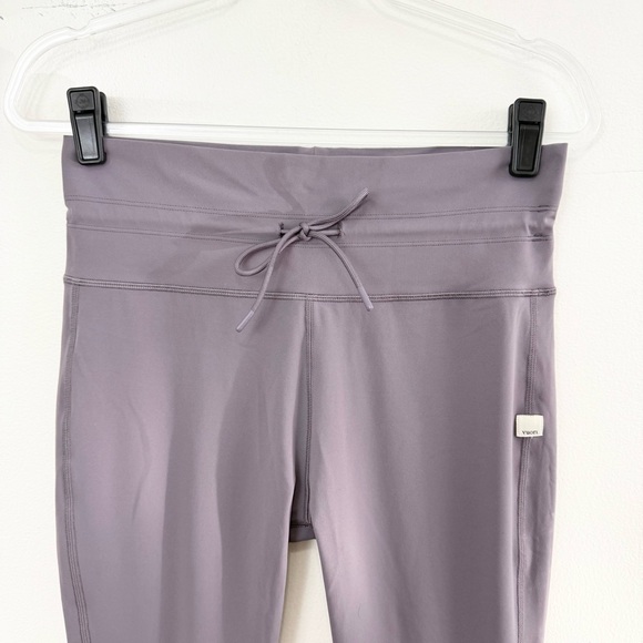 Vuori Daily Form Legging Huckleberry Purple High Rise Drawstring Yoga Pants - Picture 3 of 5